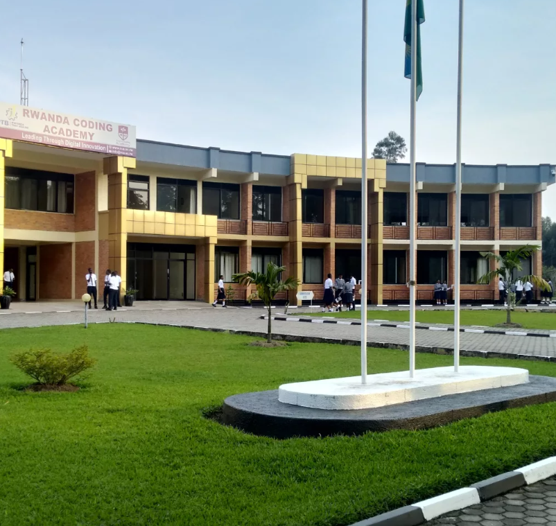 Modern Lecture Halls & Smart Classrooms